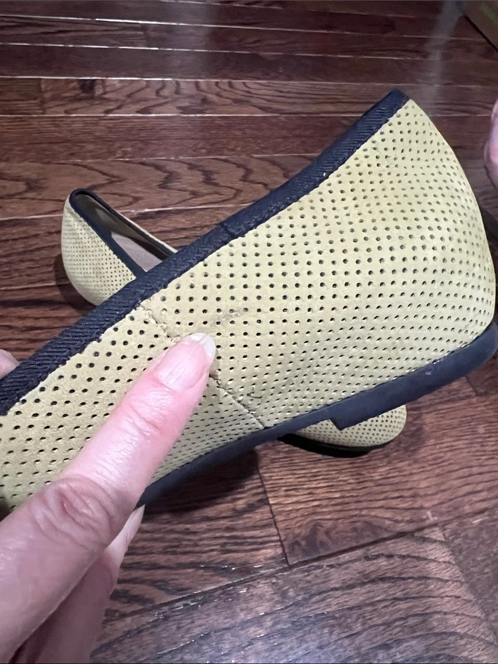 Munro lightweight perforated